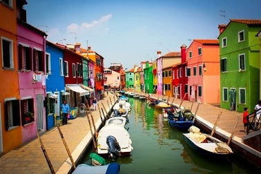 Ghé thăm hòn đảo “màu mè” nhất nước Ý